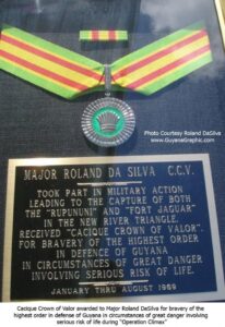 Cacique Crown of Valor presented to Captain Roland DaSilva